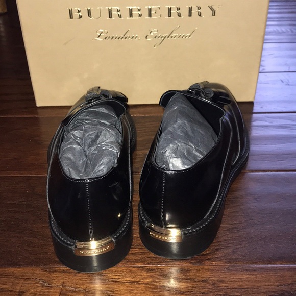 Authentic Burberry Halsmoor Loafers, 38.5 - Picture 4 of 8